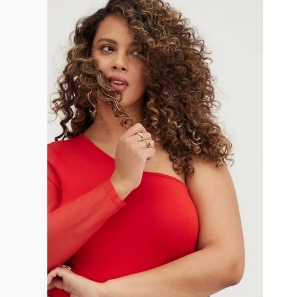 NWT Torrid One Shoulder Mesh Sleeve Top - Picture 4 of 12